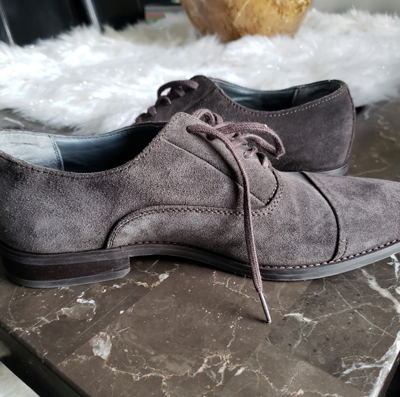 Authentic Calvin Klein - Picture 2 of 3